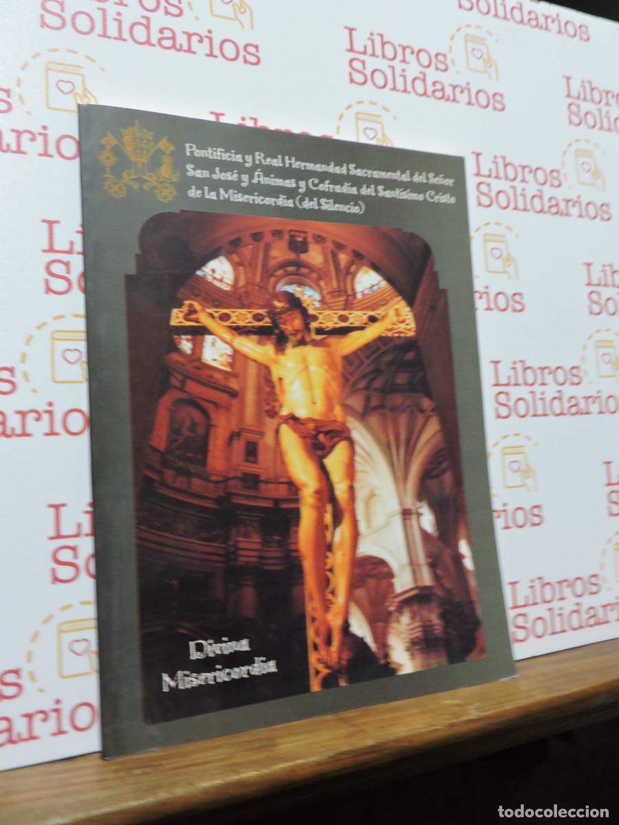 Coleccionismo de Revistas y Peri&oacute;dicos: Divina Misericordia. Hermandad del Cristo de la Misericordia. Granada 2000-2001