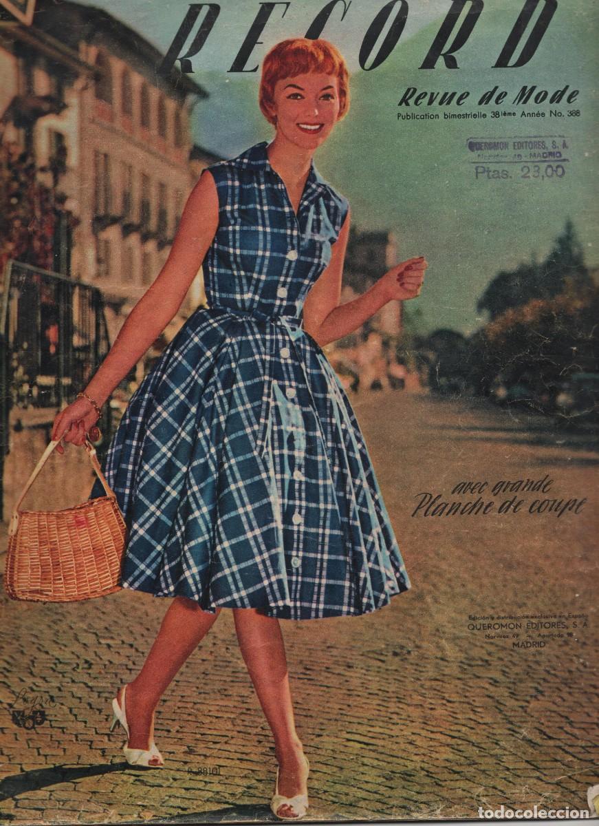 Coleccionismo de Revistas y Peri&oacute;dicos: REVISTA DE MODA RECORD EN FRANCES CONTIENE LA HOJA EXPLICATIVA EN CASTELLANO DE TELAS , FORMAS ETC..