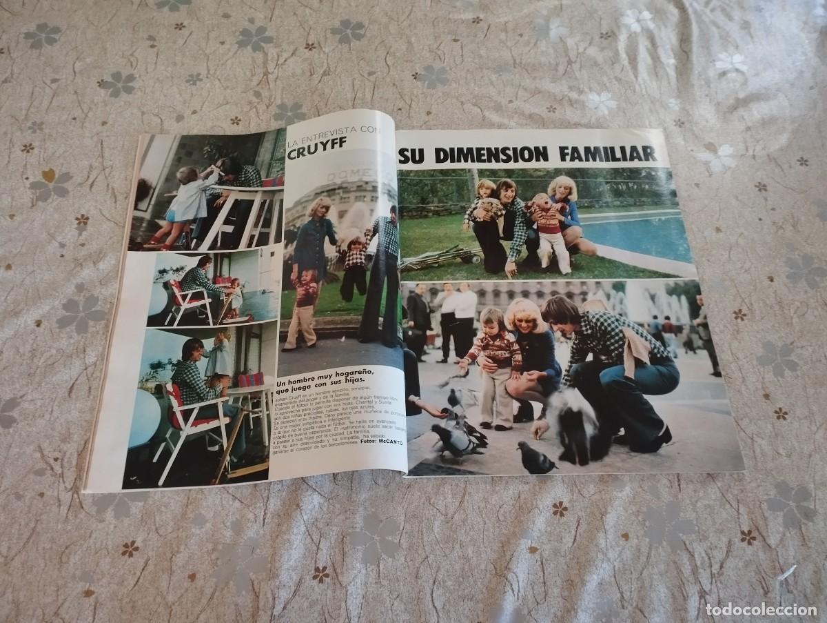 Coleccionismo de Revistas y Peri&oacute;dicos: Revista La Actualidad / JOHAN CRUYFF, HOLANDA EN BICICLETA