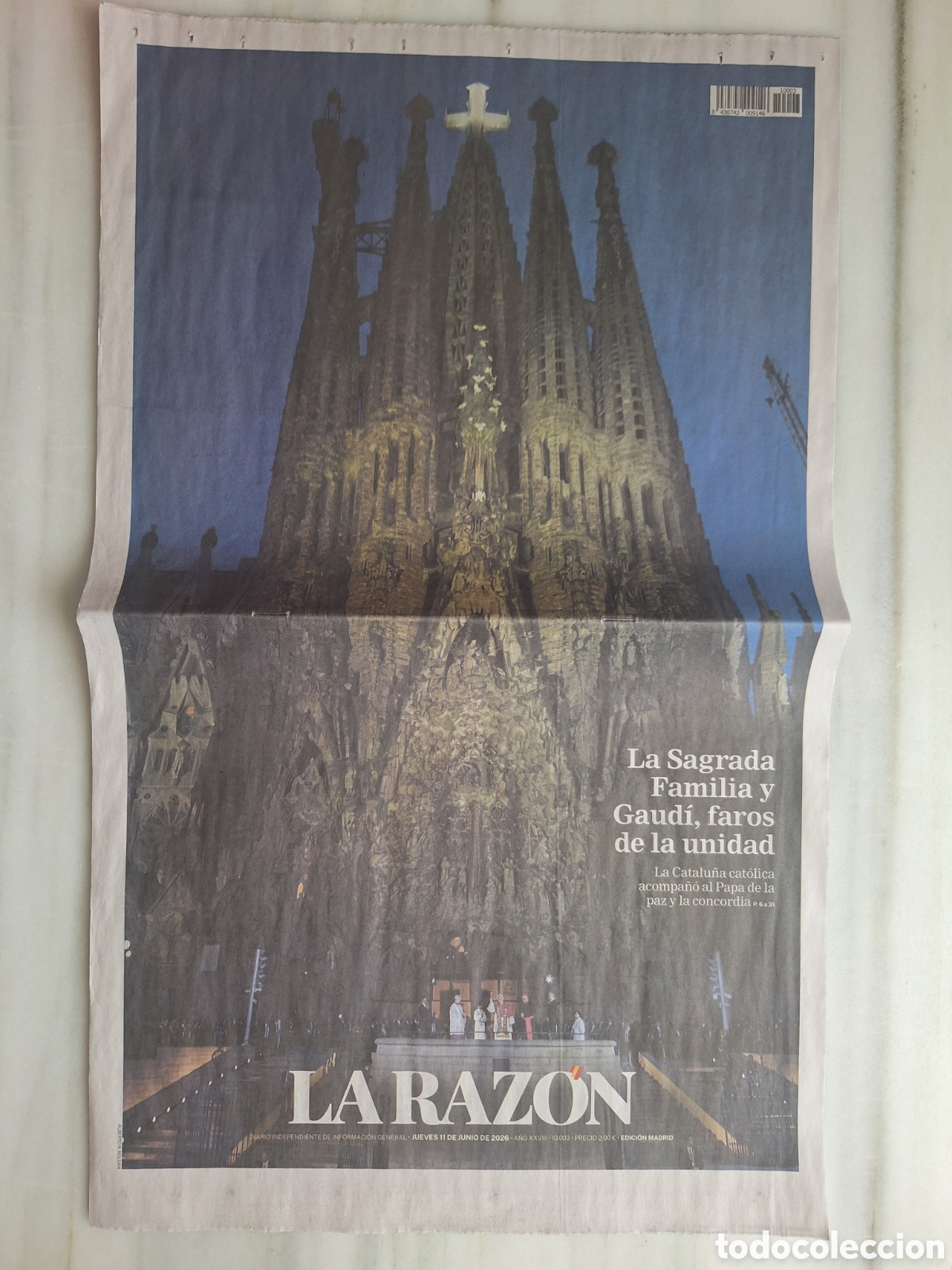 Coleccionismo de Revistas y Peri&oacute;dicos: Peri&oacute;dico nuevo Le&oacute;n XIV en La Sagrada Familia