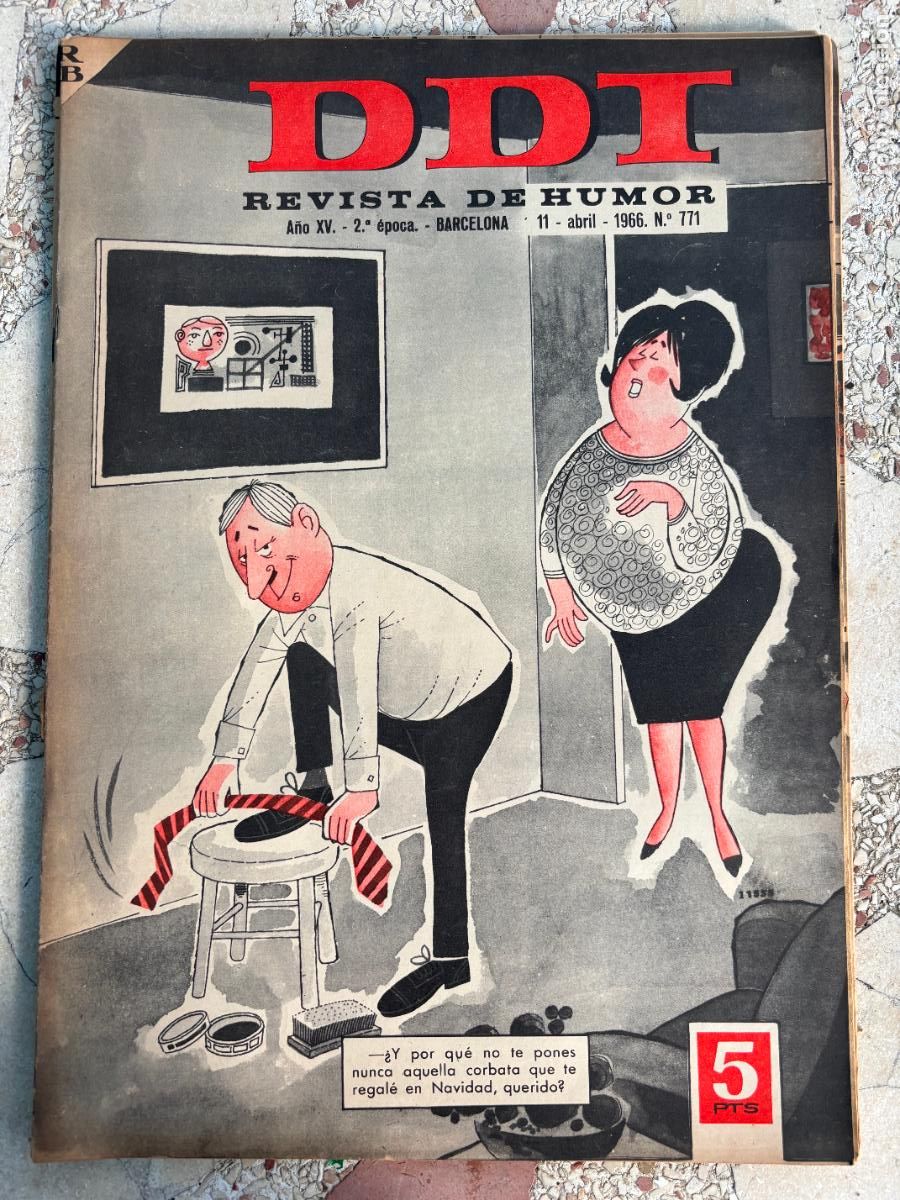 Coleccionismo de Revistas y Peri&oacute;dicos: DDI. REVISTA DE HUMOR A&Ntilde;O XV 2&ordf; &Eacute;POCA. N&ordm; 771. 11/04/1966.