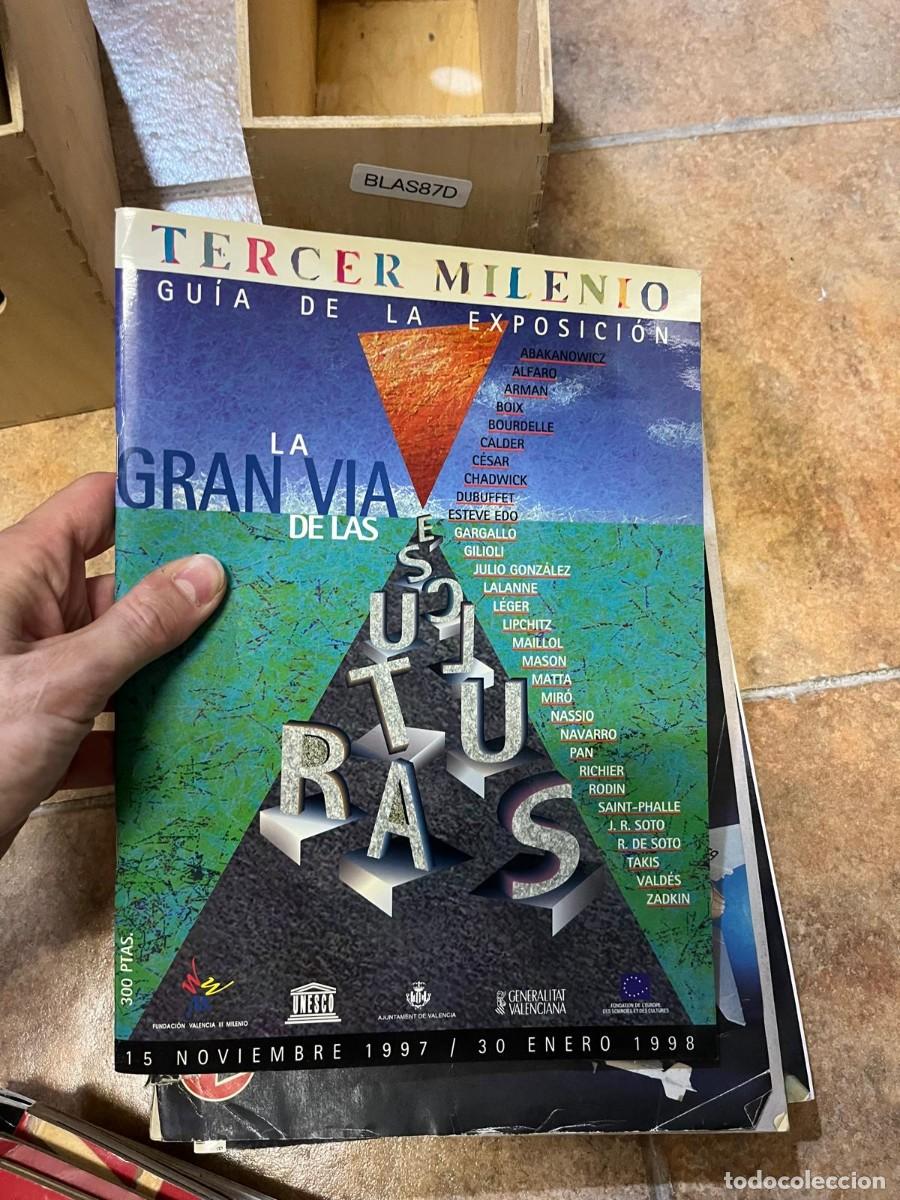 Coleccionismo de Revistas y Peri&oacute;dicos: BLAS87D Tercer Milenio. Gu&iacute;a de la exposici&oacute;n La Gran V&iacute;a de las Esculturas, 15 noviembre 1997 &ndash; 30