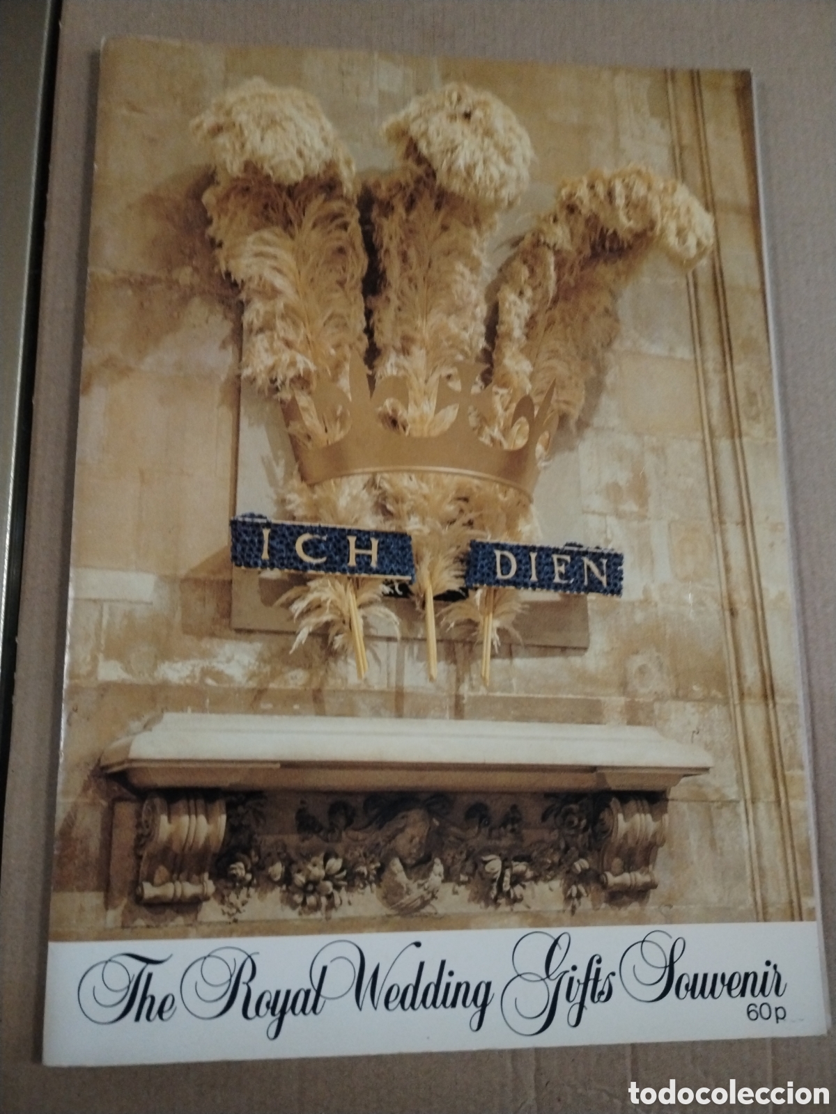 Collection Magazines and Newspapers: The Royal Wedding Gifts Souvenir Prince Charles Prince Diana