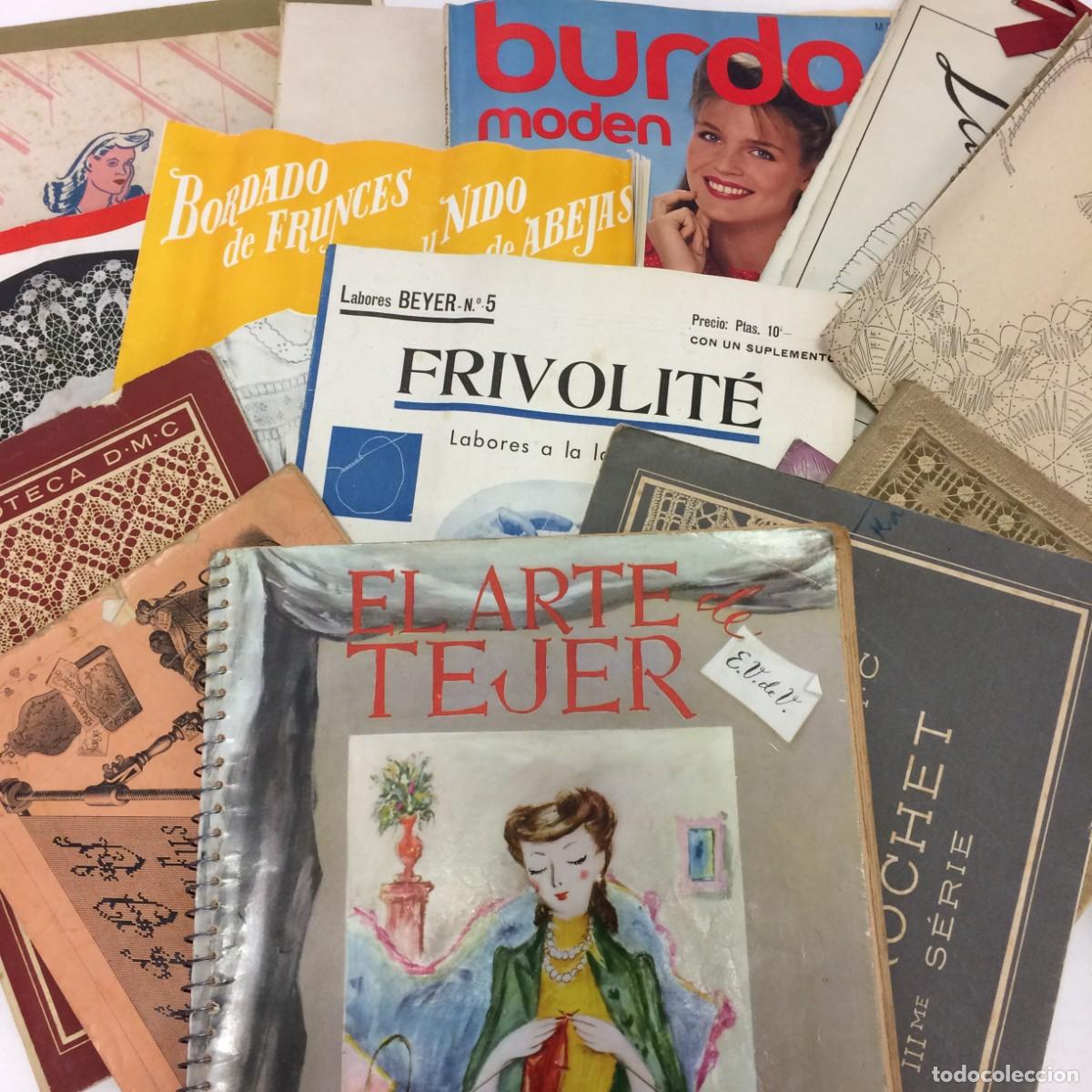 Collectionnisme de Revues et Journaux: Revistas: Lote de 41 Revistas Antiguas sobre Labores, Punto, Patronaje, Tapetes - Burda, etc.