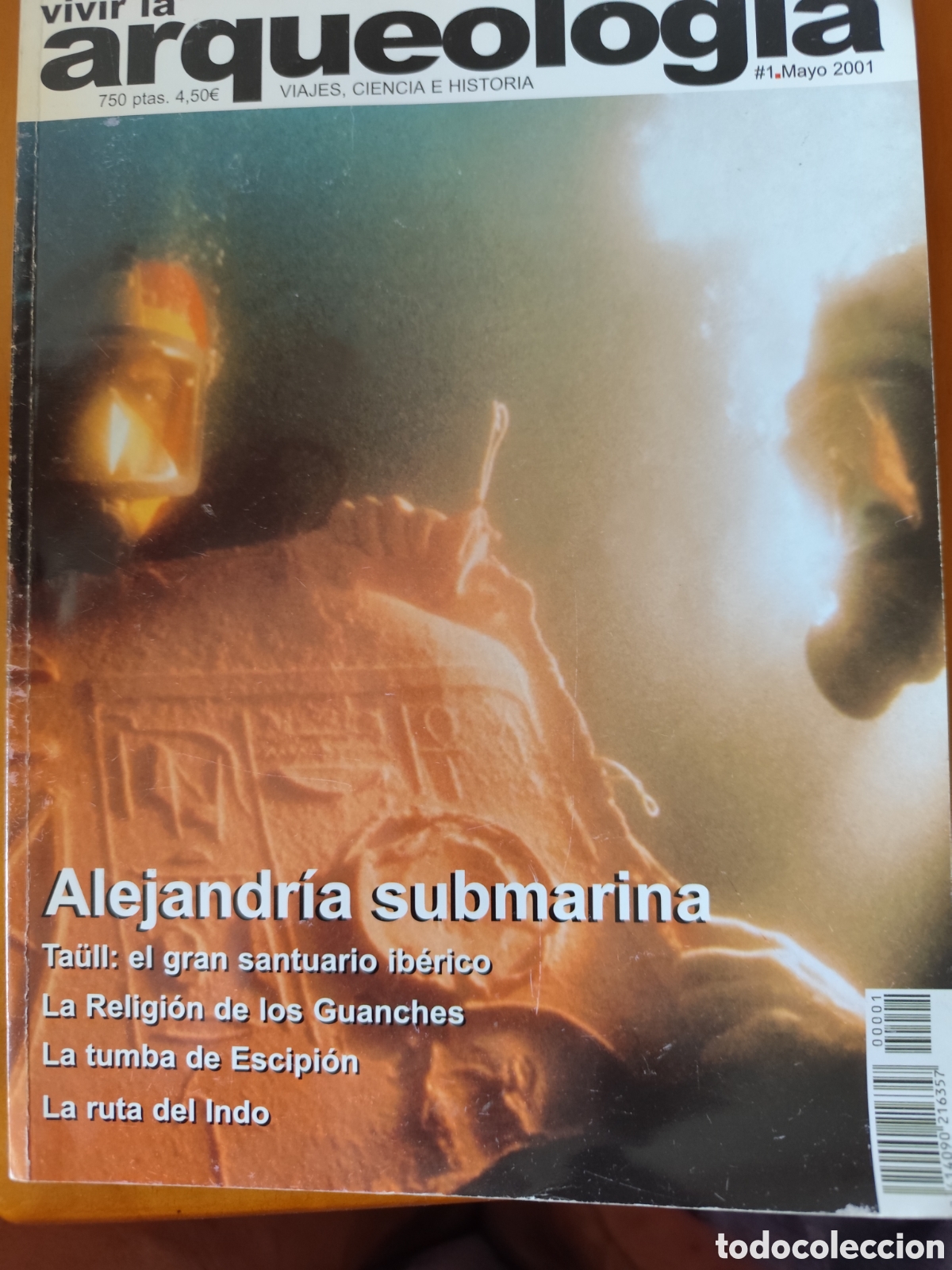 Coleccionismo de revistas y peri&oacute;dicos: revista espa&ntilde;ola &rdquo;Vivir la Arqueolog&iacute;a&rdquo;, n&uacute;mero 1, publicada en mayo de 2001.