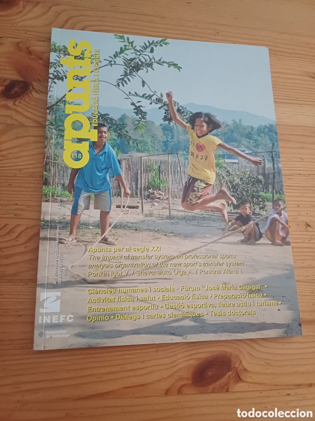 Coleccionismo de revistas y peri&oacute;dicos: Apunts Educaci&oacute; f&iacute;sica i esport 118 INEFC Waterpolo Psicologia i lesi&oacute; esportiva Halterofilia