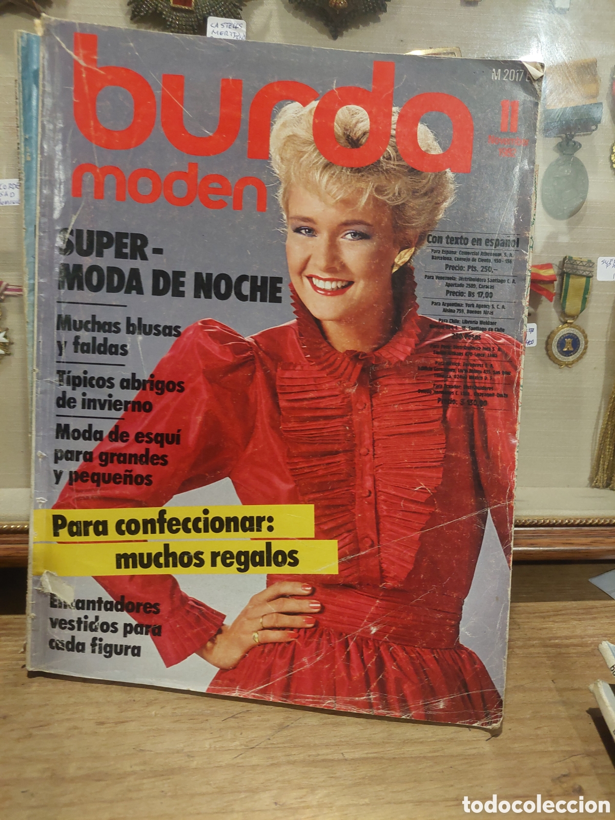 Collection Magazines and Newspapers: 1982 REVISTAS MODA BURDA CON PATRONES