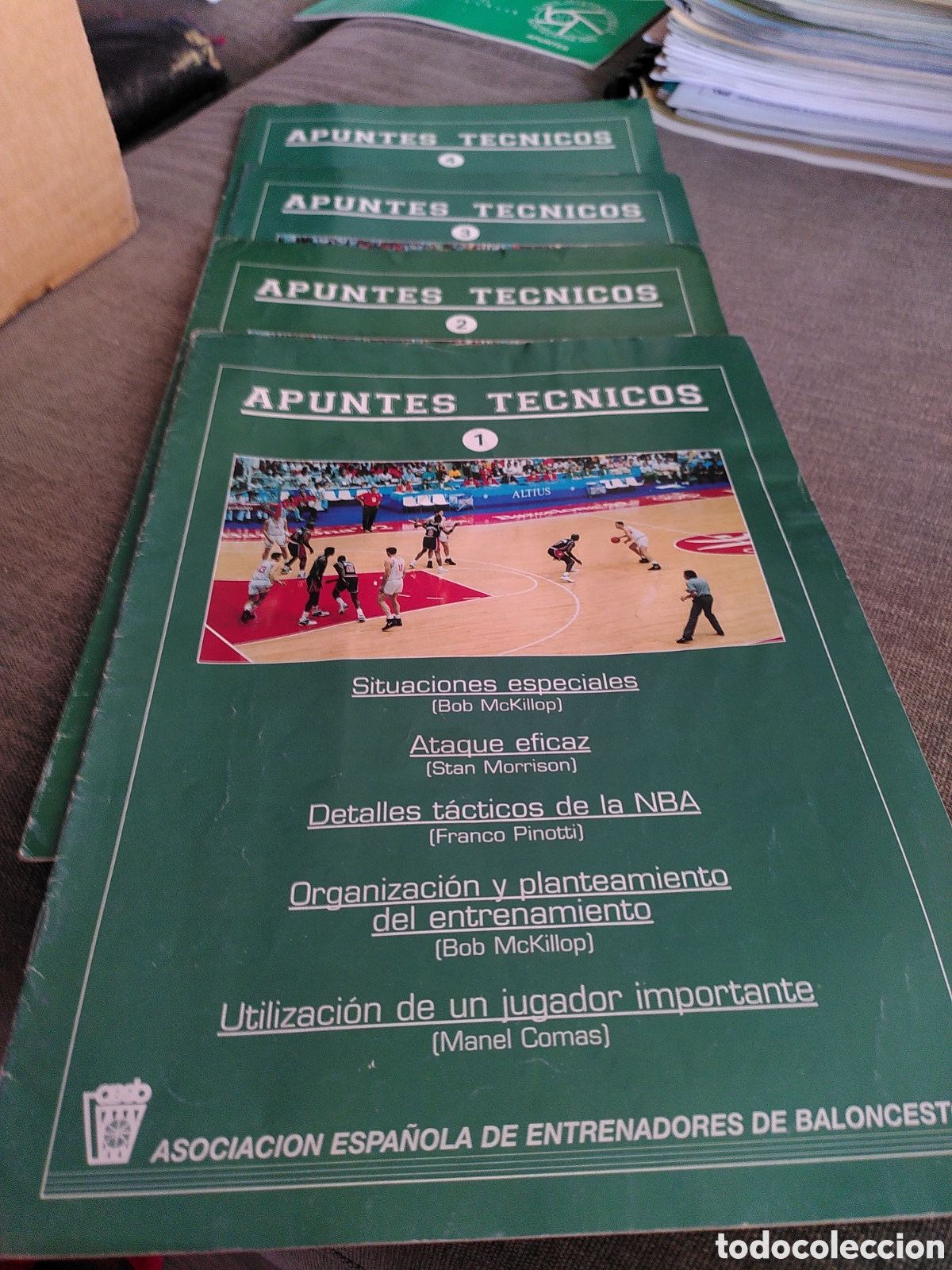 Coleccionismo de revistas y peri&oacute;dicos: Revistas entrenadores baloncesto