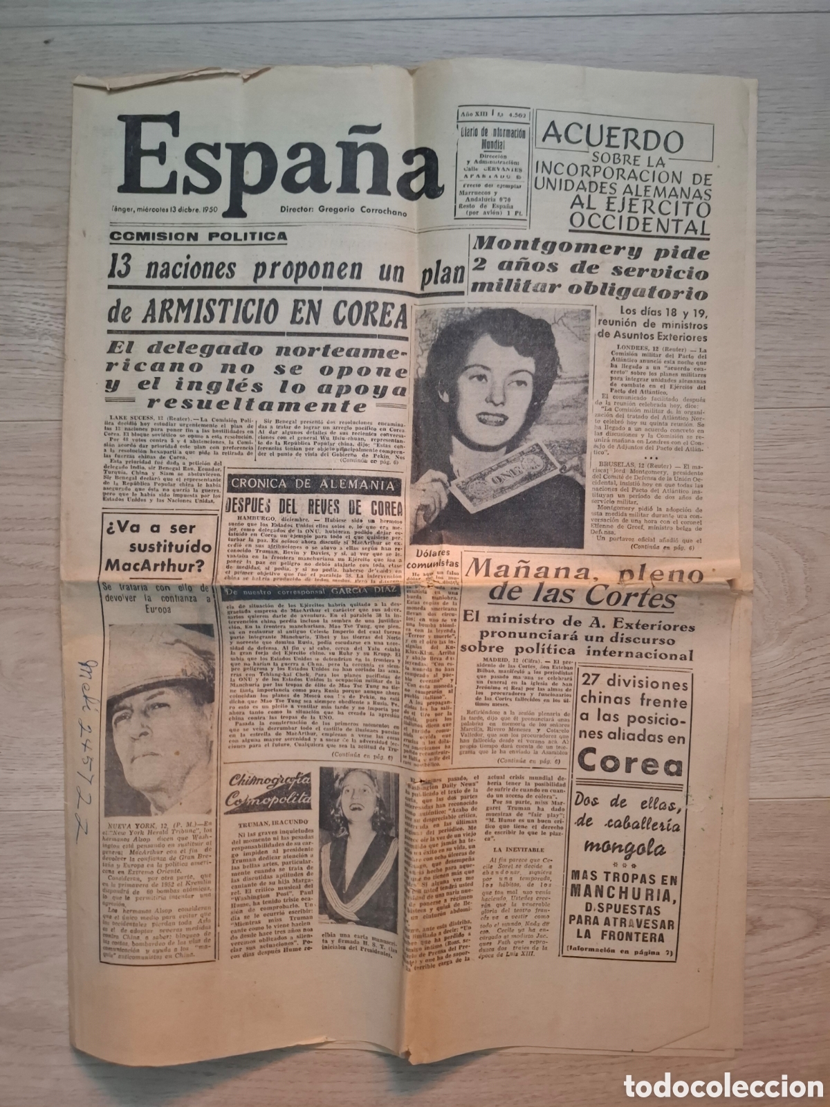 Coleccionismo de revistas y peri&oacute;dicos: Espa&ntilde;a, Diario de informaci&oacute;n Mundial, T&aacute;nger 13/Dic/1950. Guerra de Coria, Gerardo Diego
