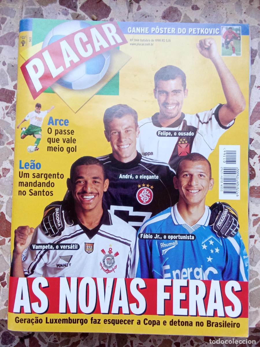 Coleccionismo de revistas y peri&oacute;dicos: Revista Placar Brasil - octubre 1998. Novas feras. Petkovic en poster. Como nueva