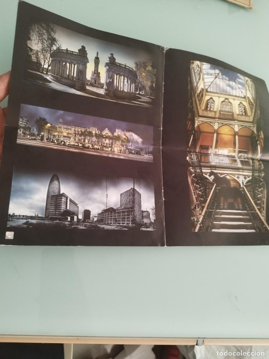 Coleccionismo de revistas y peri&oacute;dicos: Dos hojas, p&aacute;ginas de alguna revista a identificar. Del fot&oacute;grafo Lloren&ccedil; Conejo. Foto Panor&aacute;mica.