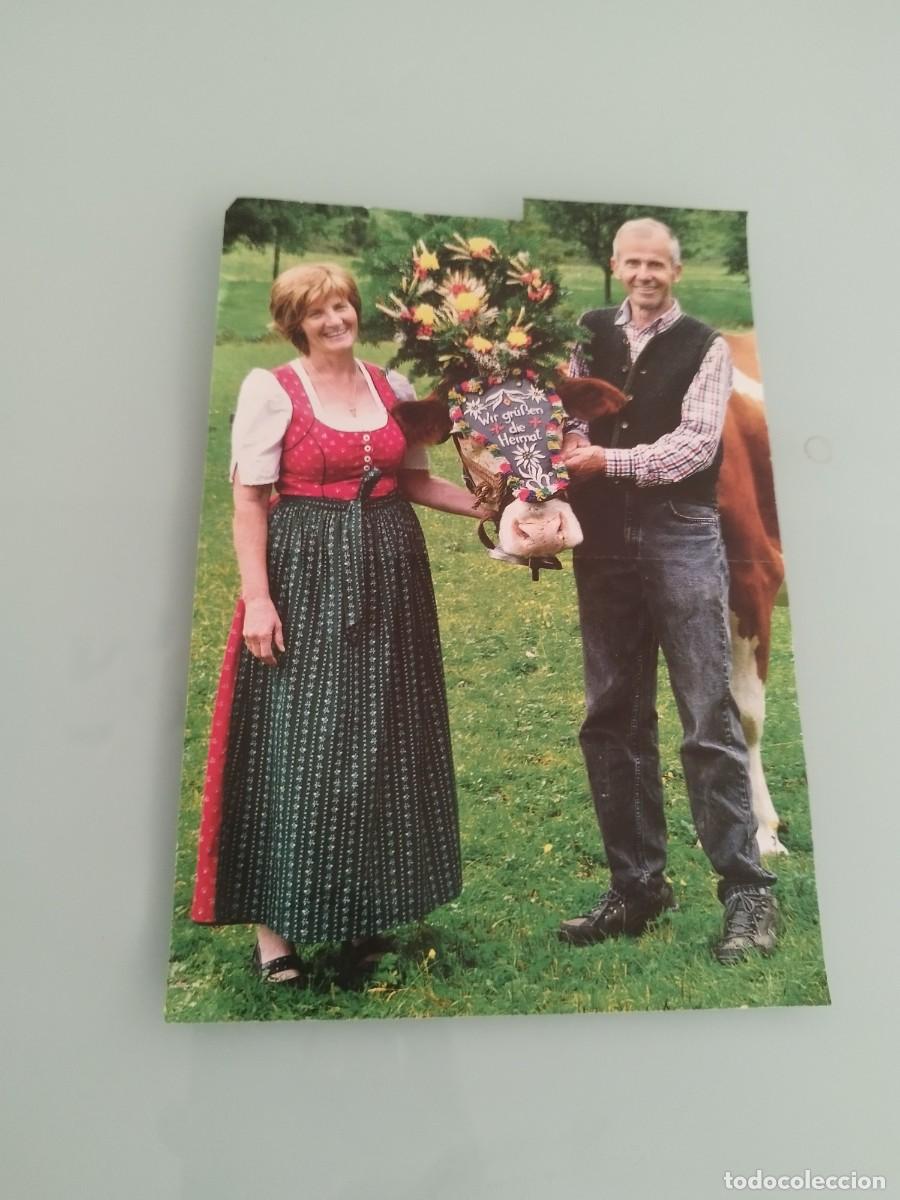Coleccionismo de revistas y peri&oacute;dicos: Recorte de hoja de revista foto. Traje tradicional alpino. Tracht (dirndl y chaleco tradicional).