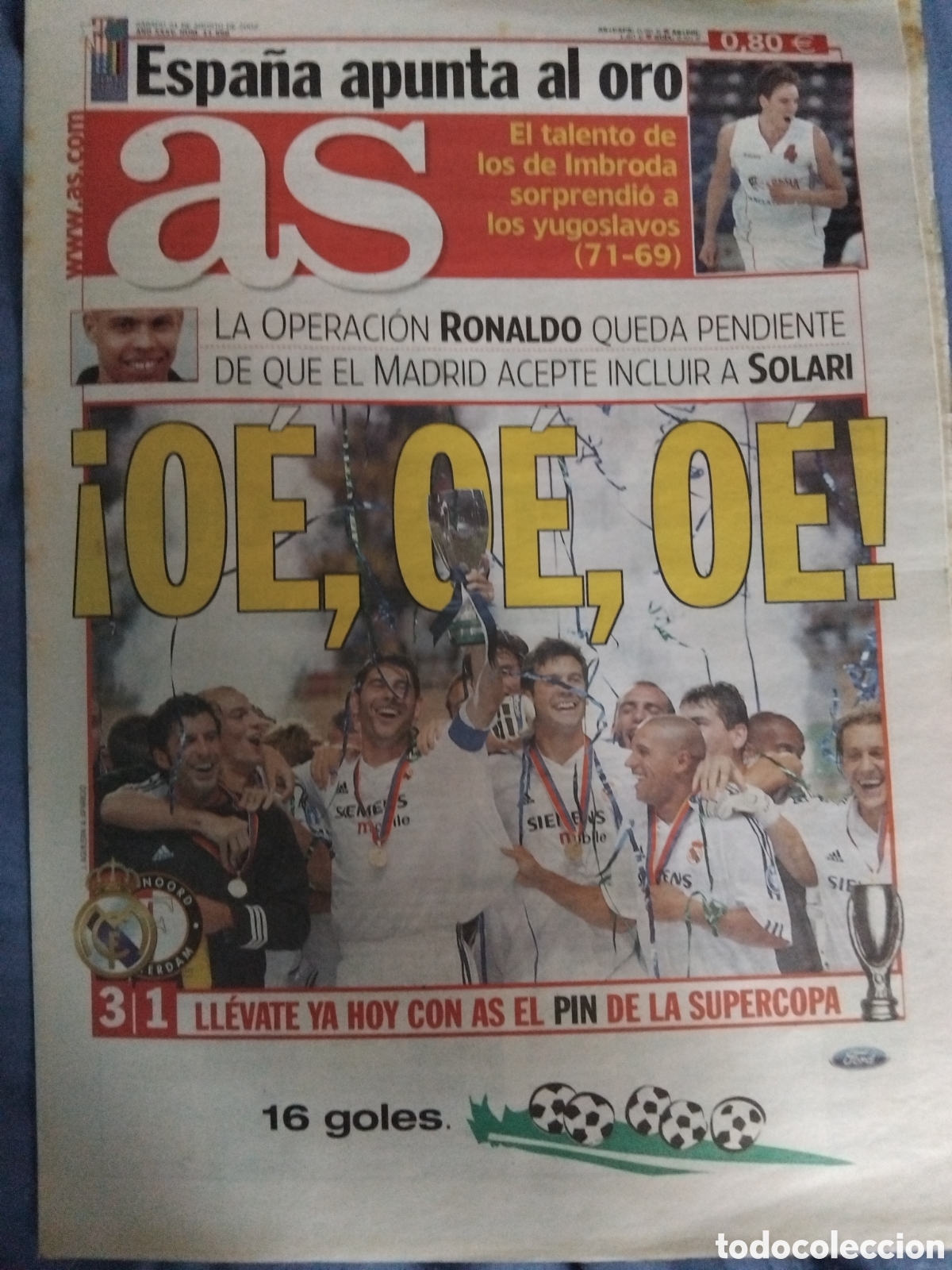 Coleccionismo de revistas y peri&oacute;dicos: Az. Periodico R.madrid campe&oacute;n sup.europa 2002