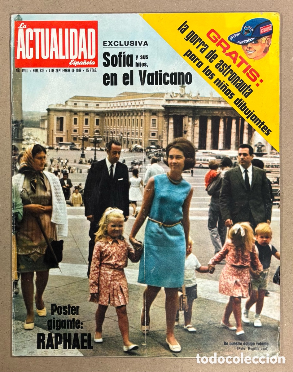 Coleccionismo de revistas y peri&oacute;dicos: LA ACTUALIDAD ESPA&Ntilde;OLA N&deg; 922 (1969). P&Oacute;STER DE RAPHAEL, IBIZA INVASI&Oacute;N HIPPY, SOF&Iacute;A HIJOS VATICANO