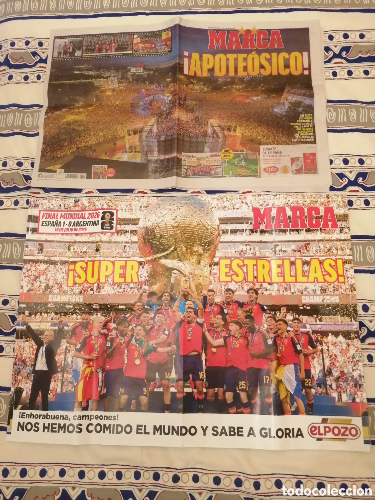 Coleccionismo de revistas y peri&oacute;dicos: Diario Marca 21/7/26 Celebraci&oacute;n Triunfo Espa&ntilde;a Mundial 2026.Poster Por Las Dos caras ( 60x43).