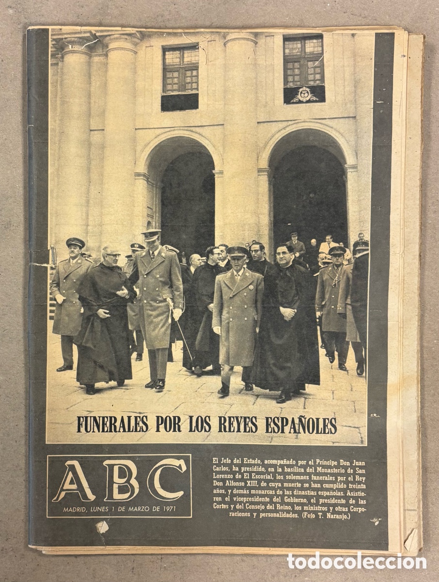 Coleccionismo de revistas y peri&oacute;dicos: ABC (1 DE MARZO DE 1971). FUNERALES POR LOS REYES ESPA&Ntilde;OLES,&hellip;