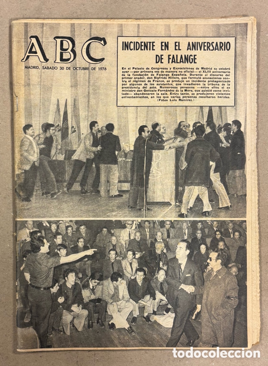 Coleccionismo de revistas y peri&oacute;dicos: ABC (30 DE OCTUBRE DE 1974). INCIDENTE EN EL ANIVERSARIO DE FALANGE,&hellip;