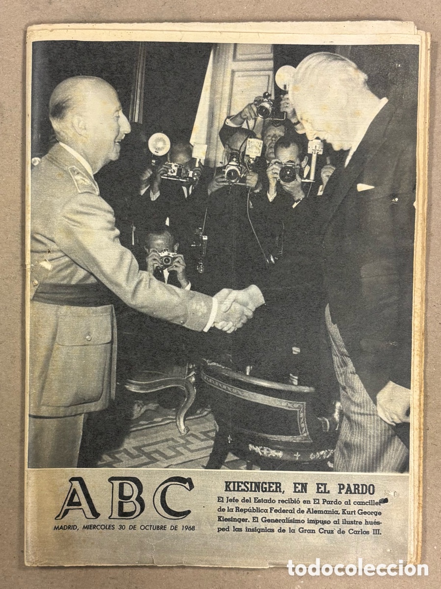 Coleccionismo de revistas y peri&oacute;dicos: ABC (30 DE OCTUBRE DE 1968). KIESINGER EN EL PARDO,&hellip;