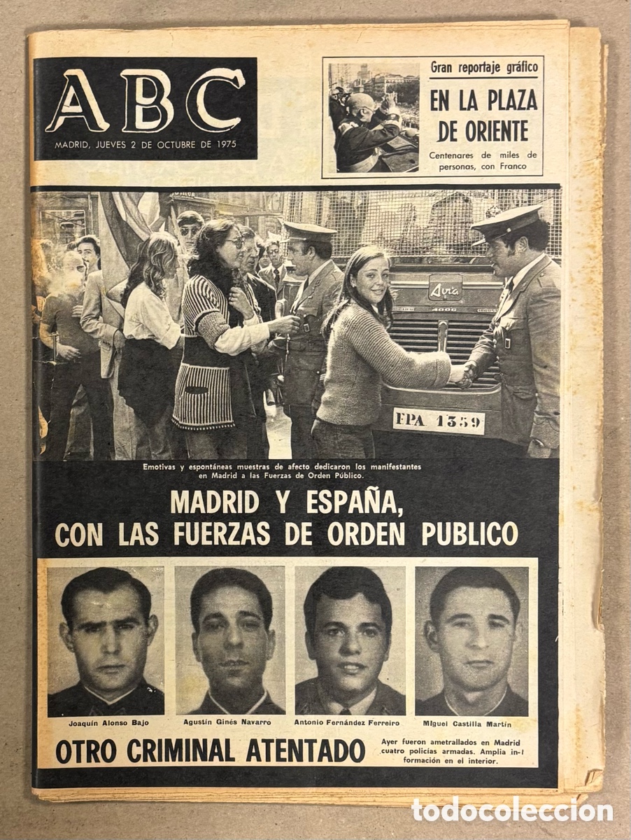Coleccionismo de revistas y peri&oacute;dicos: ABC (2 DE OCTUBRE DE 1975). OTRO CRIMINAL ATENTADO, FRANCO EN LA PLAZA DE ORIENTE,&hellip;