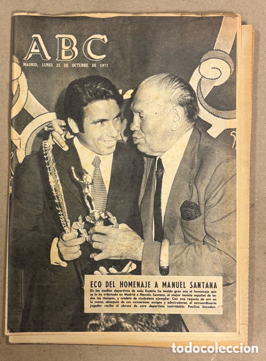 Coleccionismo de revistas y peri&oacute;dicos: ABC (25 OCTUBRE DE 1967). HOMENAJE A MANUEL SANTANA MEJOR TENISTA ESPA&Ntilde;OL DE TODOS LOS TIEMPOS,&hellip;