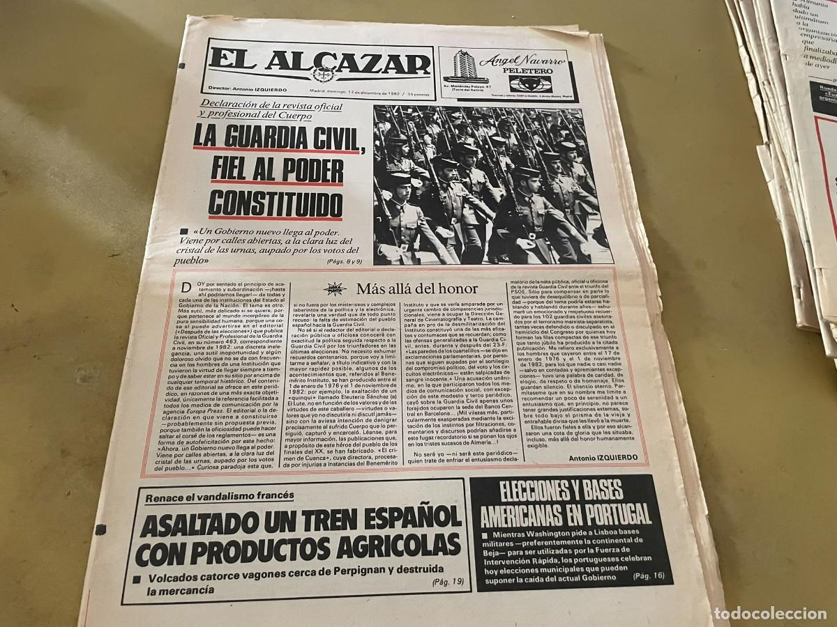 Coleccionismo de revistas y peri&oacute;dicos: EL ALCAZAR 12 DE DICIEMBRE DE 1982 TURR&Oacute;N ILUSTR&Iacute;SIMO DON TECLO VALDEPE&Ntilde;AS LOS MOLINOS MI AMIGO EL E
