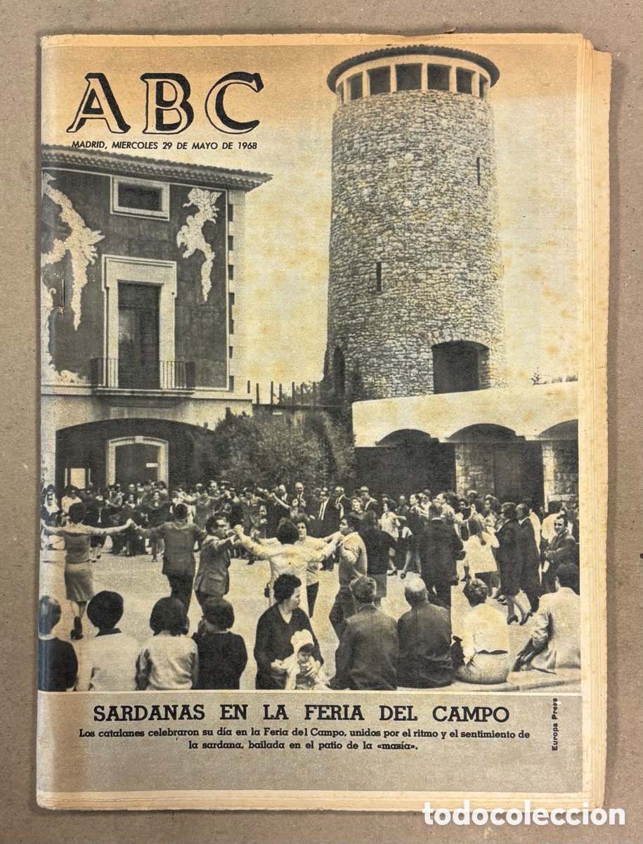 Coleccionismo de revistas y peri&oacute;dicos: ABC (29 DE MAYO DE 1961). SARDANAS EN LA FERIA DEL CAMPO,&hellip;