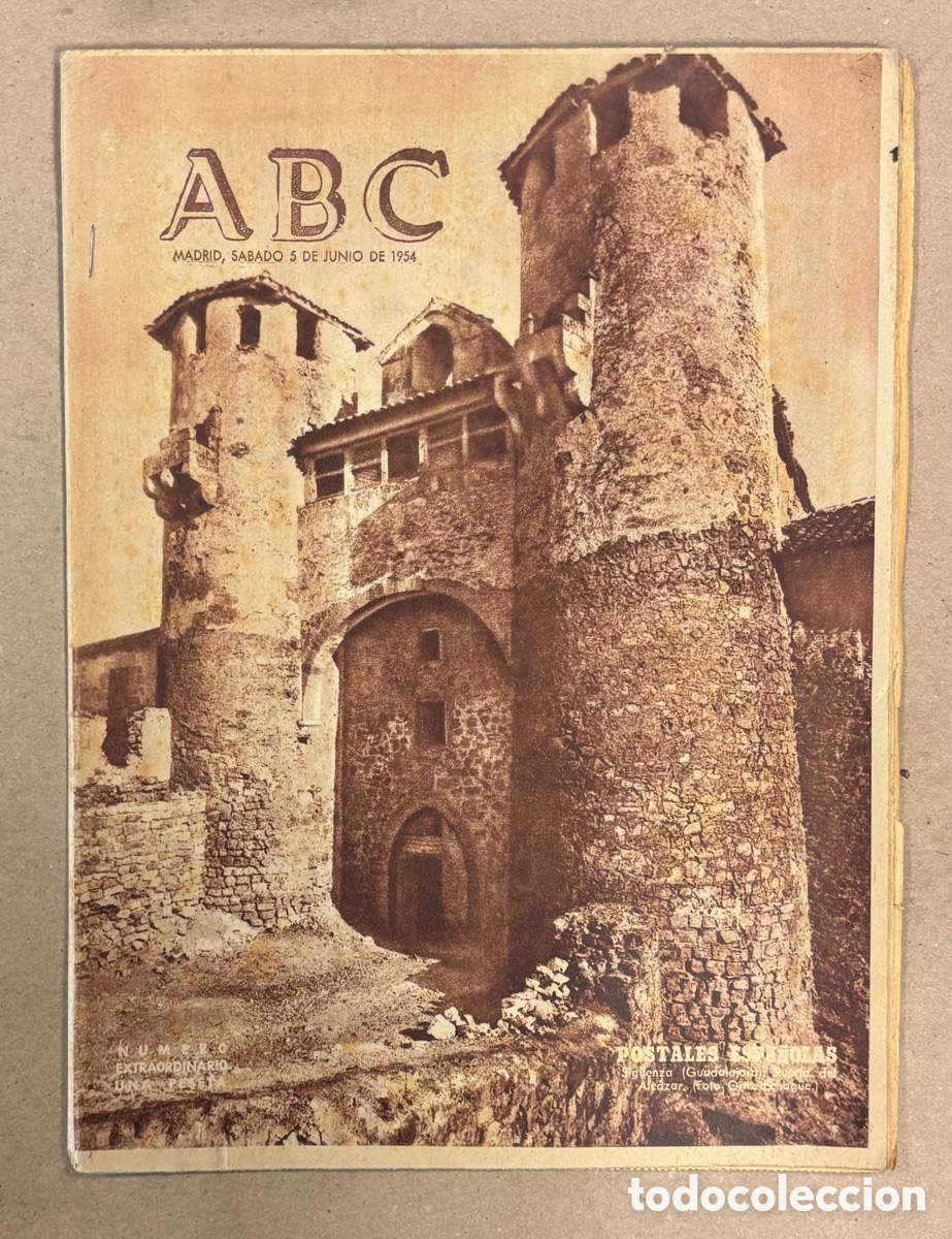 Coleccionismo de revistas y peri&oacute;dicos: ABC (5 DE JUNIO DE 1954). PUERTA DEL ALC&Aacute;ZAR DE SIG&Uuml;ENZA (GUADALAJARA),&hellip;