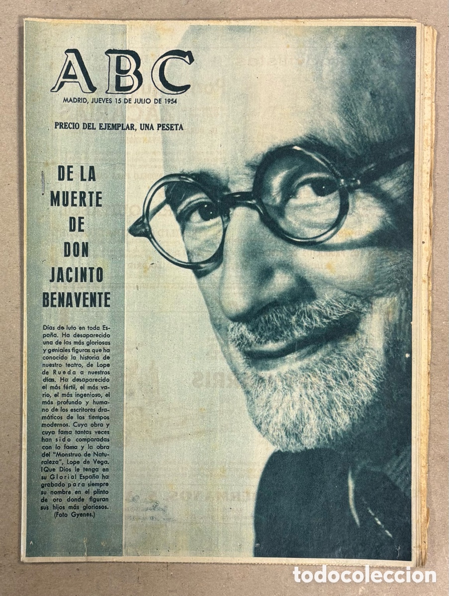 Coleccionismo de revistas y peri&oacute;dicos: ABC (13 DE JULIO DE 1954). DE LA MUERTE DE DON JACINTO BENAVENTE,&hellip;