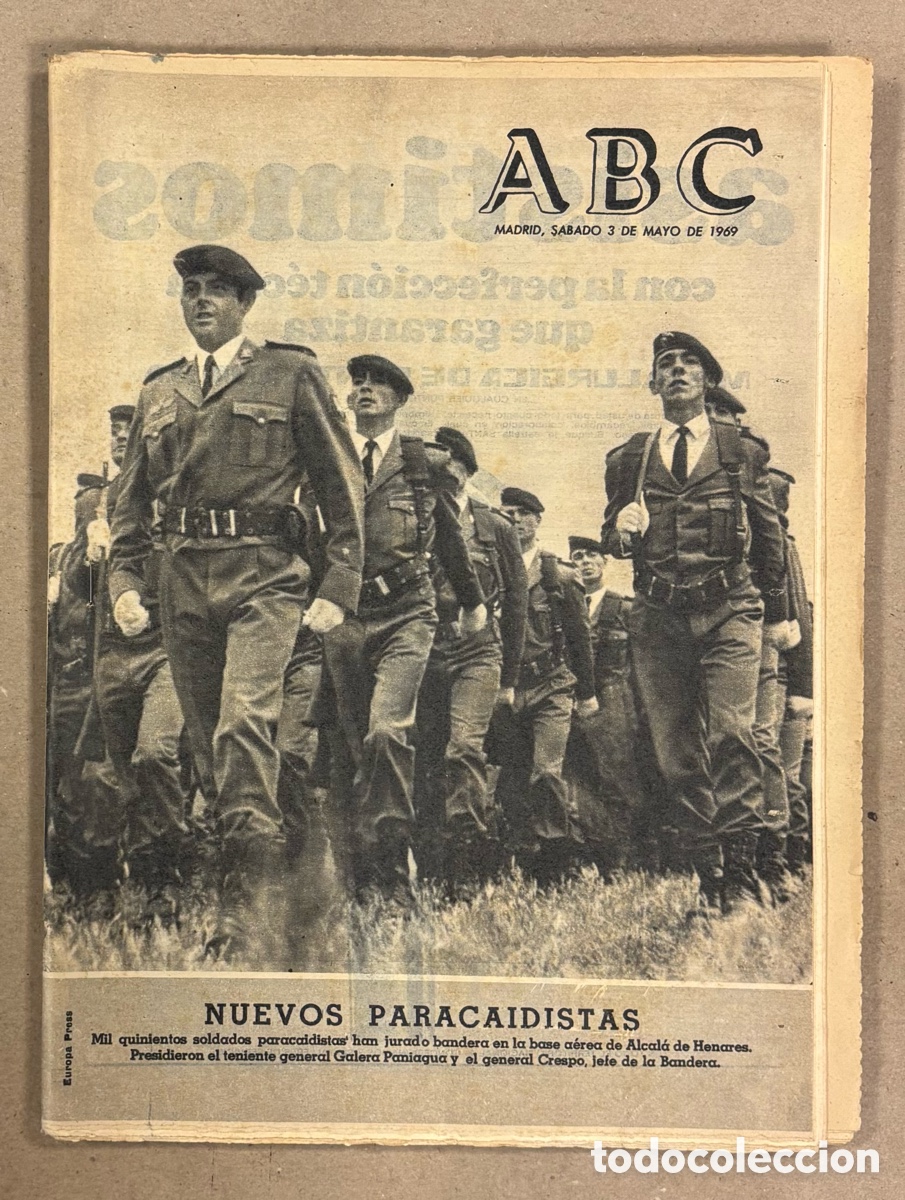 Coleccionismo de revistas y peri&oacute;dicos: ABC (3 DE MAYO DE 1969). NUEVOS PARACAIDISTAS JURAN BANDERA BASE A&Eacute;REA ALCAL&Aacute; DE HENARES,&hellip;