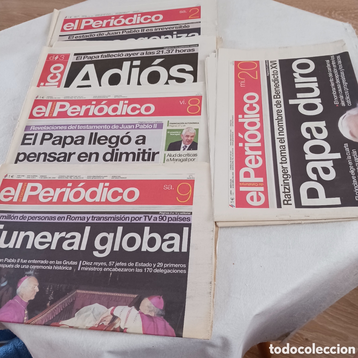 Coleccionismo de revistas y peri&oacute;dicos: La muerte de Juan Pablo II,Diario El Peri&oacute;dico de los d&iacute;as 2,3,8,9 y 20