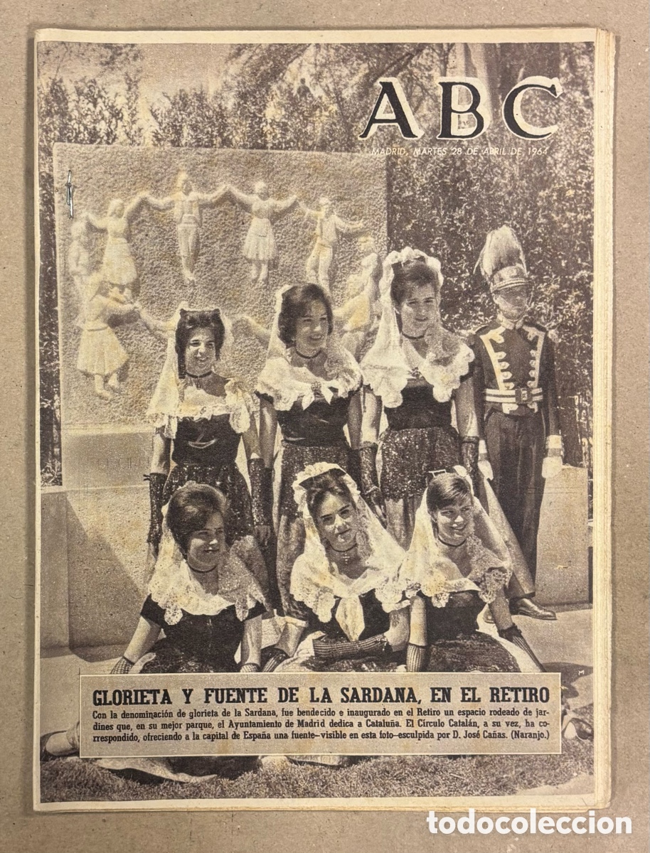 Coleccionismo de revistas y peri&oacute;dicos: ABC (28 DE ABRIL DE 1964). GLORIETA Y FUENTE DE LA SARDANA EN EL RETIRO DE MADRID,&hellip;