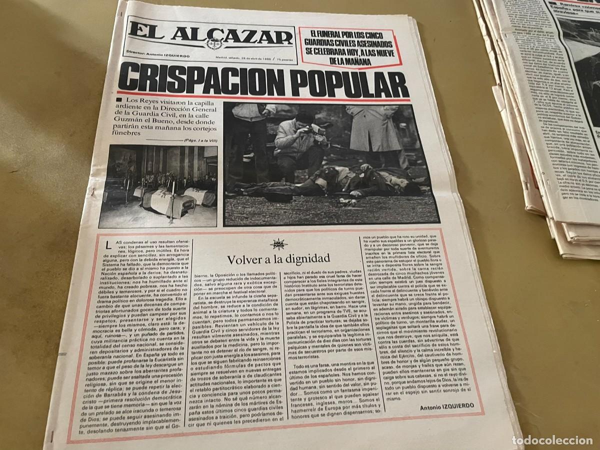 Coleccionismo de revistas y peri&oacute;dicos: PERIODICO EL ALCAZAR 26 DE ABRIL 1986 JUANITO VALDERRAMA Y DOLORES ABRIL ADRIANO CELENTANO TU ERES P