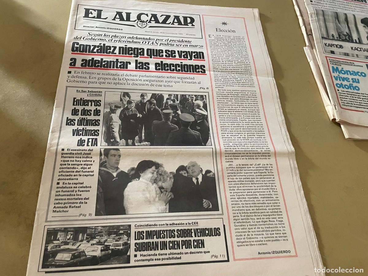 Collection Magazines and Newspapers: PERIODICO EL ALCAZAR 28 DE NOVIEMBRE 1985 NASA LANZAMIENTO DEL ATLANTIS MIGUEL DELIBES