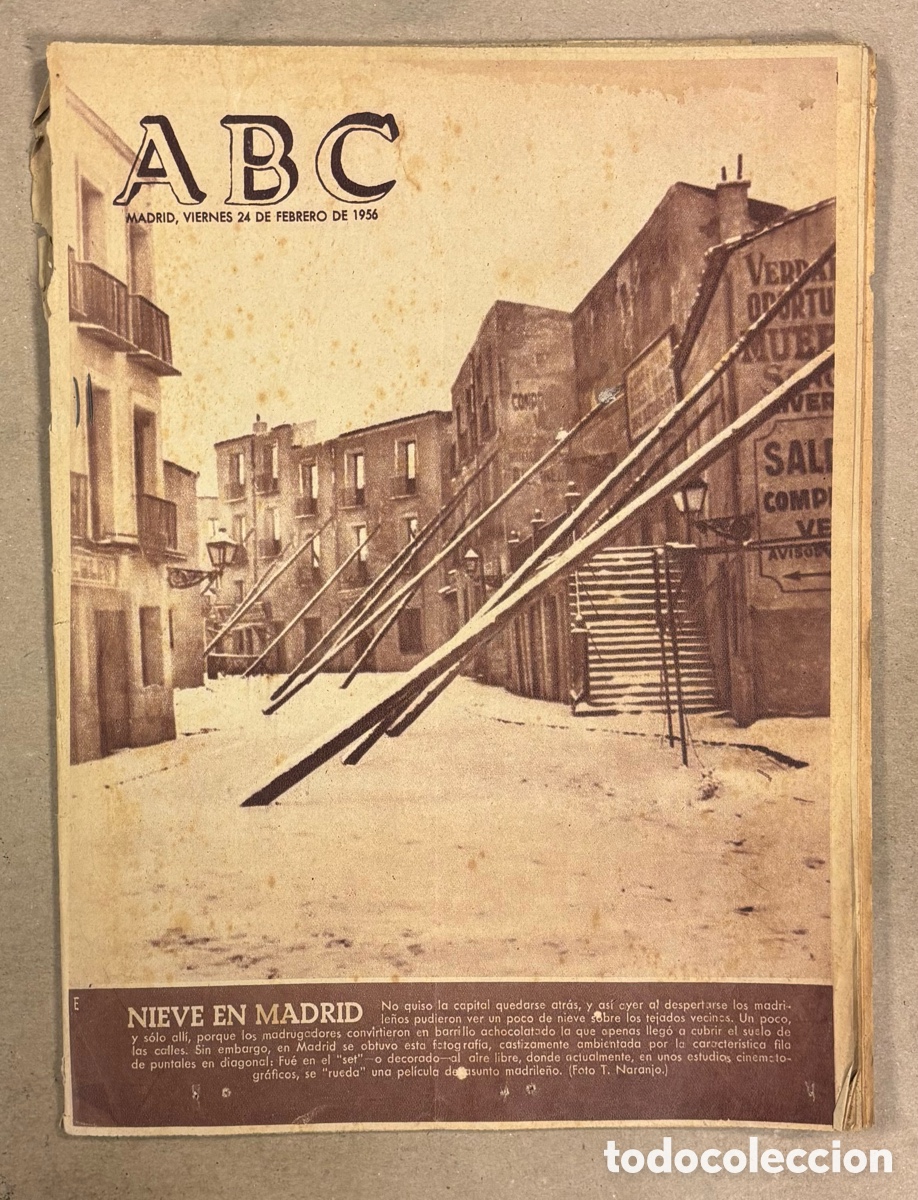 Coleccionismo de revistas y peri&oacute;dicos: ABC (24 DE FEBRERO DE 1956). TEMPORAL DE NIEVE EN MADRID,&hellip;
