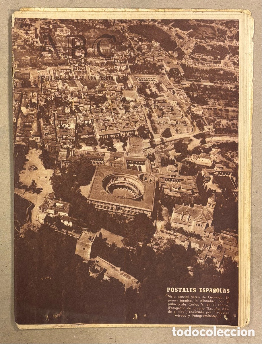 Coleccionismo de revistas y peri&oacute;dicos: ABC (24 DE ABRIL DE 1954). VISTA A&Eacute;REA DE LA ALHAMBRA Y GRANADA,..