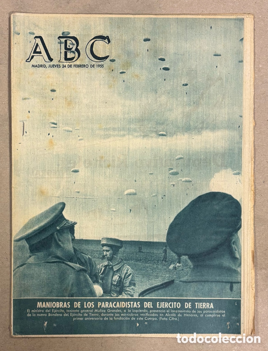 Coleccionismo de revistas y peri&oacute;dicos: ABC (24 DE FEBRERO DE 1955). MANIOBRAS DE PARACAIDISTAS DEL EJ&Eacute;RCITO TIERRA EN ALCAL&Aacute; DE HENARES