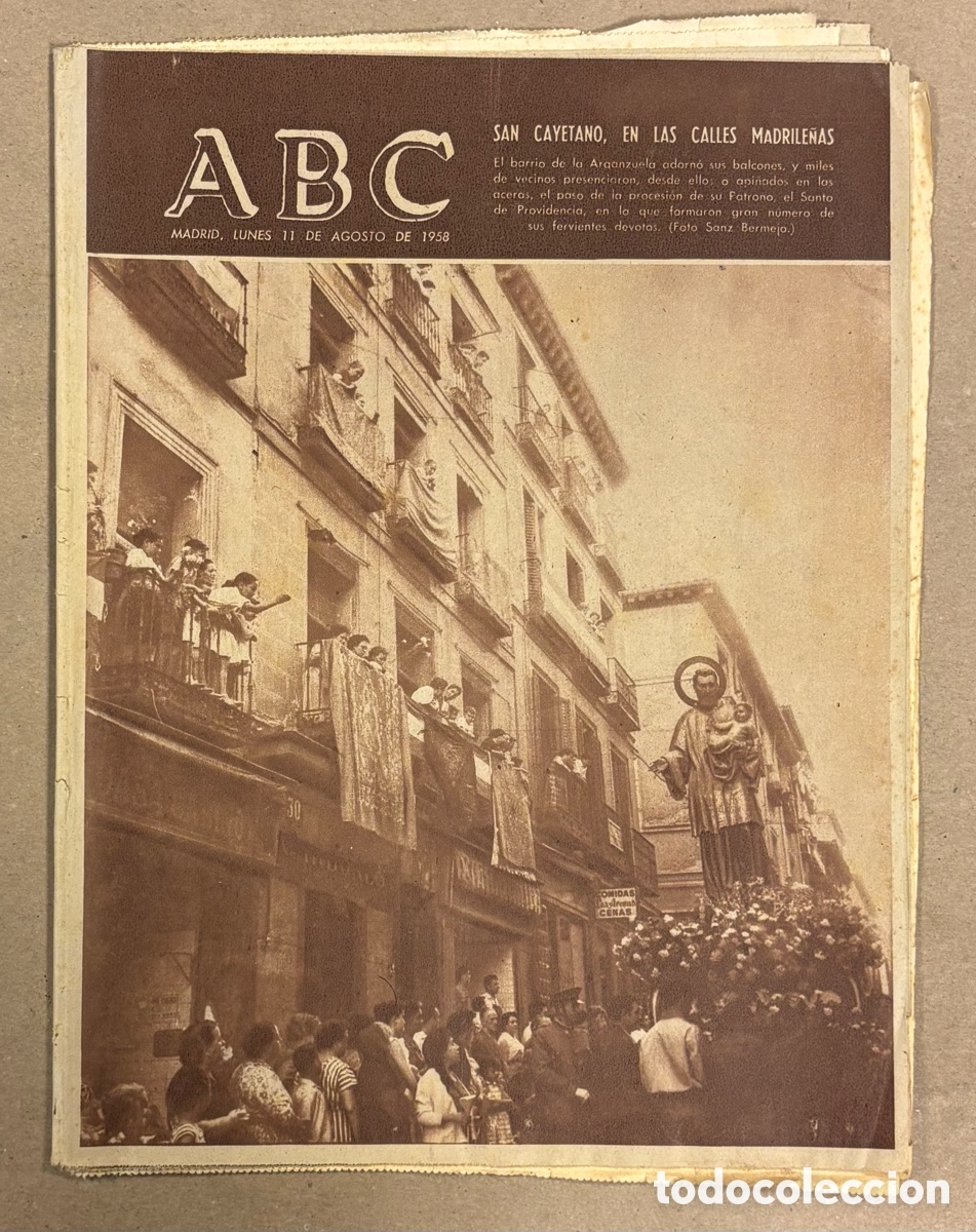 Coleccionismo de revistas y peri&oacute;dicos: ABC (1 DE AGOSTO DE 1958). SAN CAYETANO EN LAS CALLES DE ARGANZUELA (MADRID),&hellip;