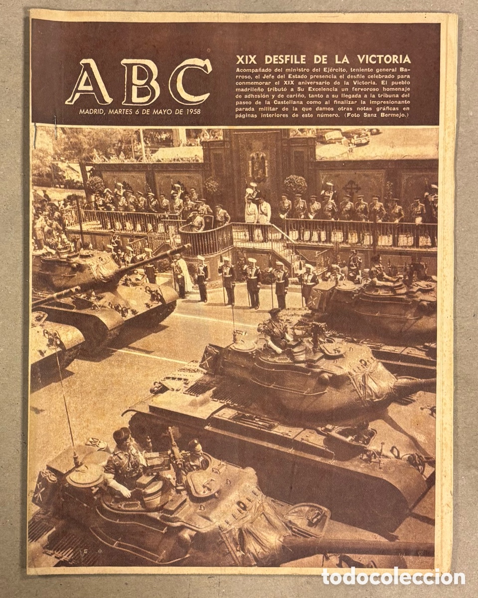 Coleccionismo de revistas y peri&oacute;dicos: ABC (6 DE MAYO DE 1958). EL CAUDILLO EN EL DEFILE POR XIX ANIVERSARIO DE LA VICTORIA,&hellip;