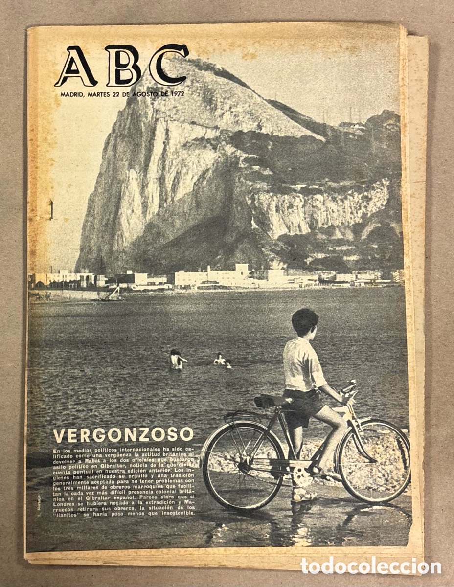 Coleccionismo de revistas y peri&oacute;dicos: ABC (22 AGOSTO 1972). GIBRALTAR: OFICIALES MARROQU&Iacute;ES ASILO DEVUELTOS RABAT, JOS&Eacute; Y MANUEL CANTANTES