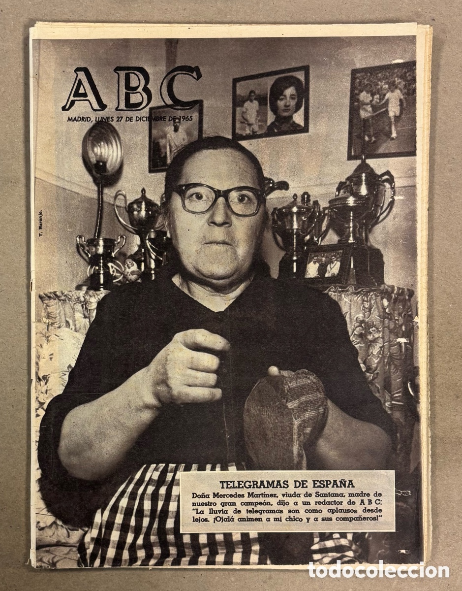 Coleccionismo de revistas y peri&oacute;dicos: ABC (27 DICIEMBRE 1965). MERCEDES MART&Iacute;NEZ MADRE DE MANOLO SANTANA, RECOGIDA MEC&Aacute;NICA ACEITUNA