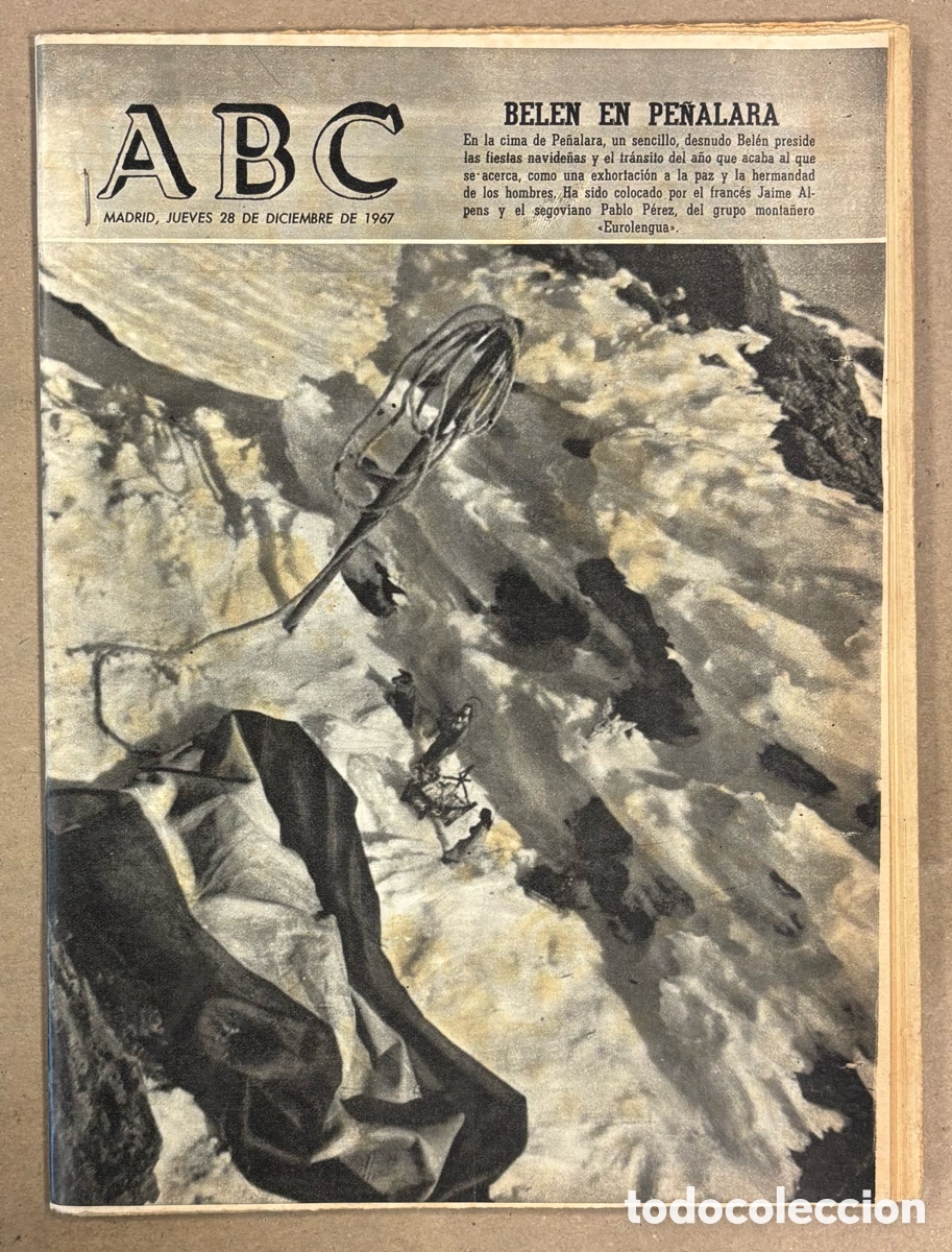 Coleccionismo de revistas y peri&oacute;dicos: ABC (28 DICIEMBRE 1967). UN BEL&Eacute;N EN LA CIMA DE PE&Ntilde;ALARA, TROFEO NAVIDAD BALONCESTO MADRID, SANTANA