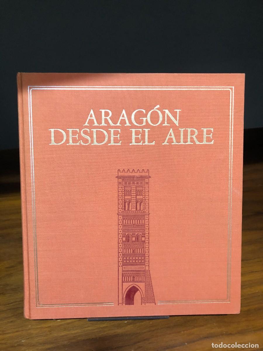 Coleccionismo de revistas y peri&oacute;dicos: Arag&oacute;n desde el aire Ministerio de Defensa
