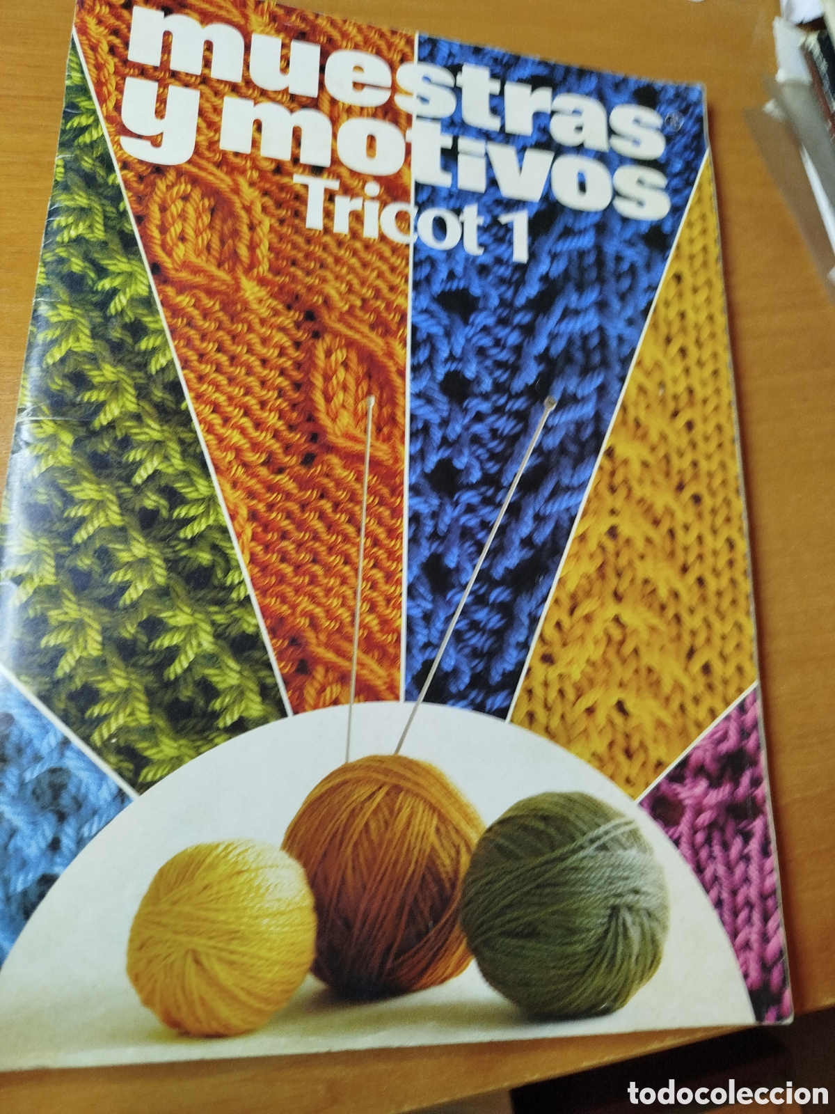 Coleccionismo de revistas y peri&oacute;dicos: Muestras y motivos tricot 1. Hacer punto. Maestros de la costura. Lanas