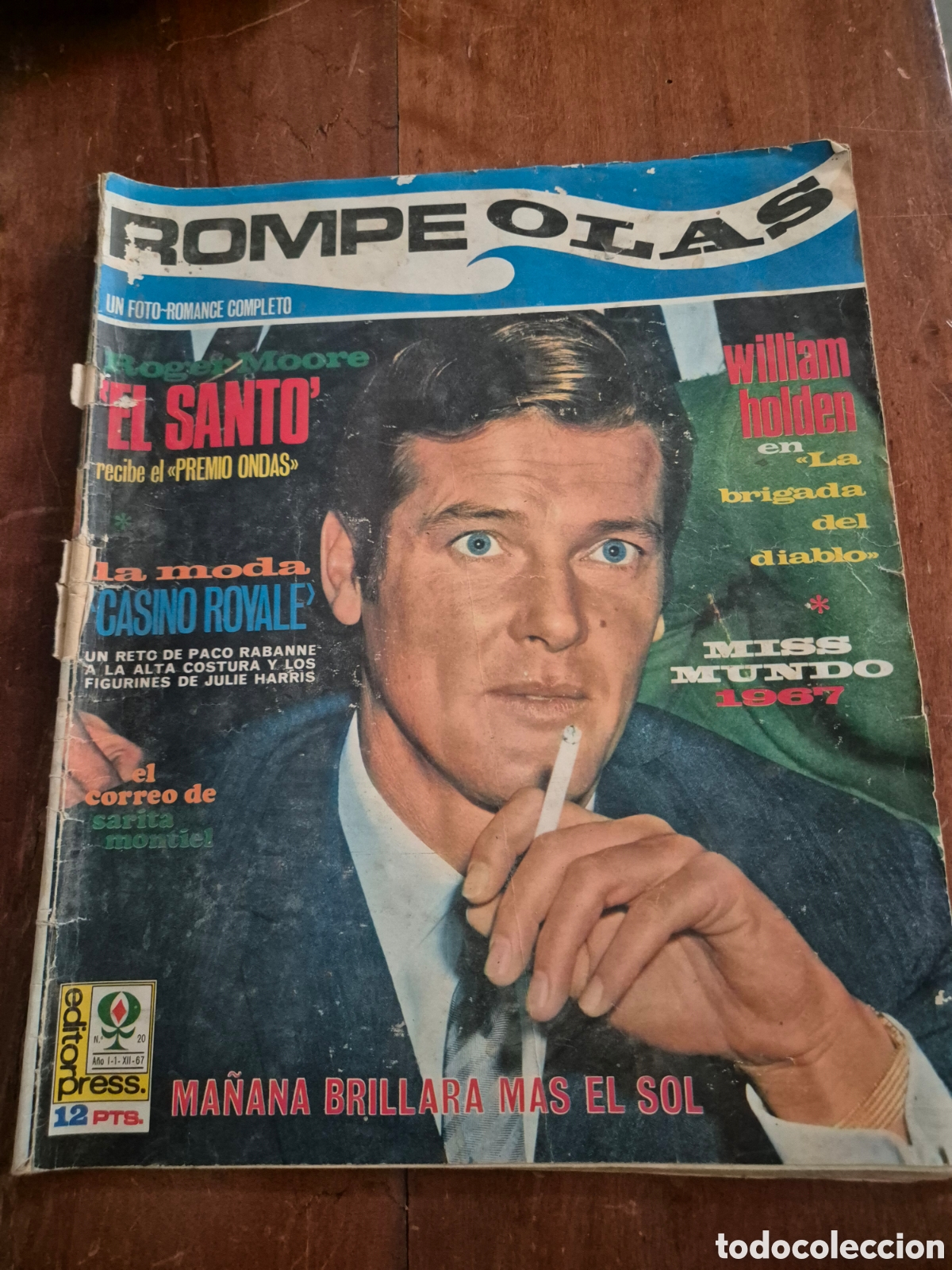 Coleccionismo de revistas y peri&oacute;dicos: ROMPE OLAS ROGER MOORE EL SANTO