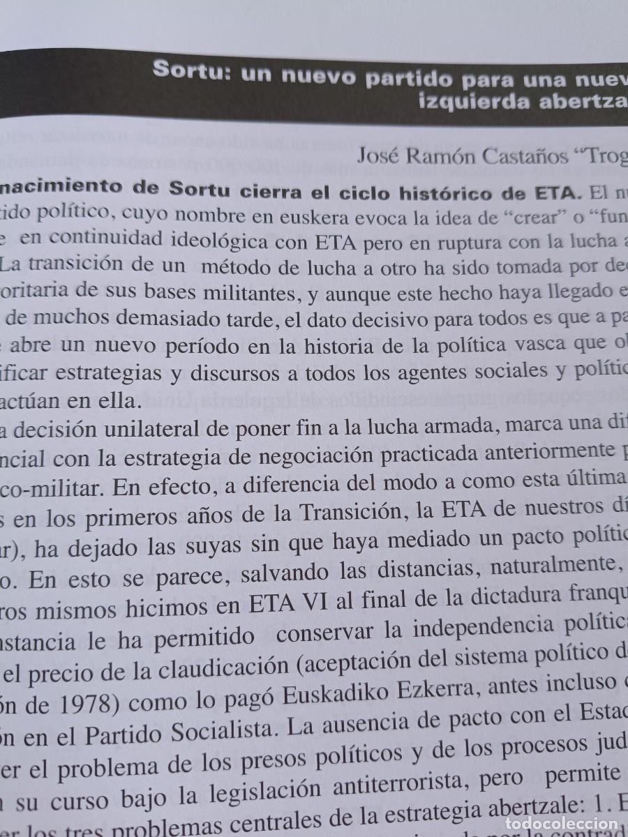 Coleccionismo de revistas y peri&oacute;dicos: NACIMIENTO DE SORTU, NUEVO PARTIDO DE LA IZQUIERDA ABERTZALE. 14 P&Aacute;GS REVISTA VIENTO SUR 2013