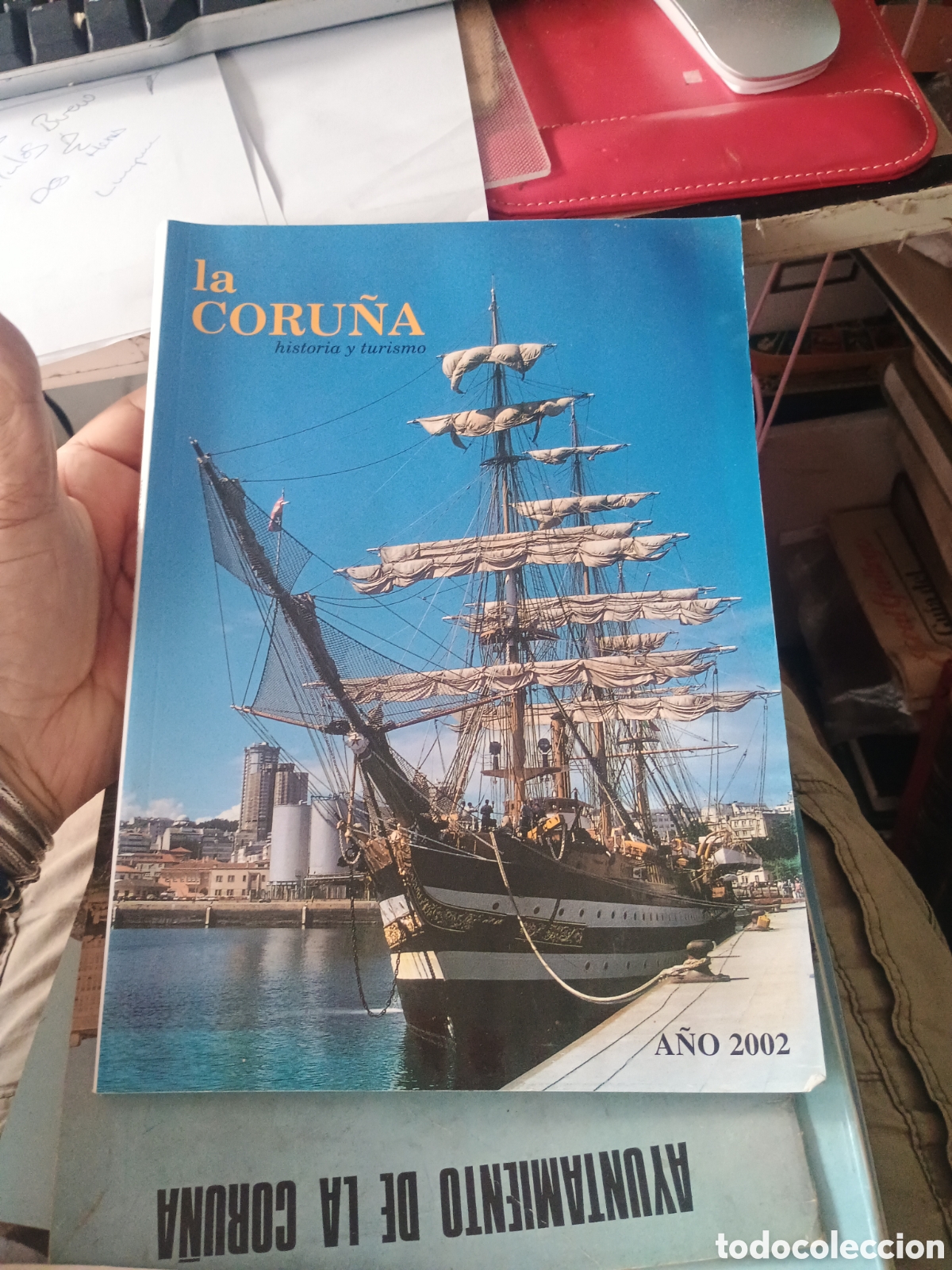 Coleccionismo de revistas y peri&oacute;dicos: REVISTA AYUNTAMIENTO DE LA CORU&Ntilde;A 2002