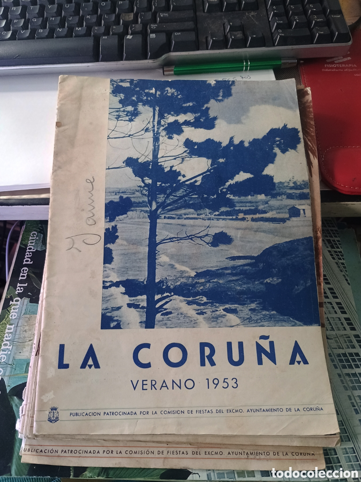 Collection Magazines and Newspapers: REVISTA AYUNTAMIENTO DE LA CORU&Ntilde;A VERANO 1953