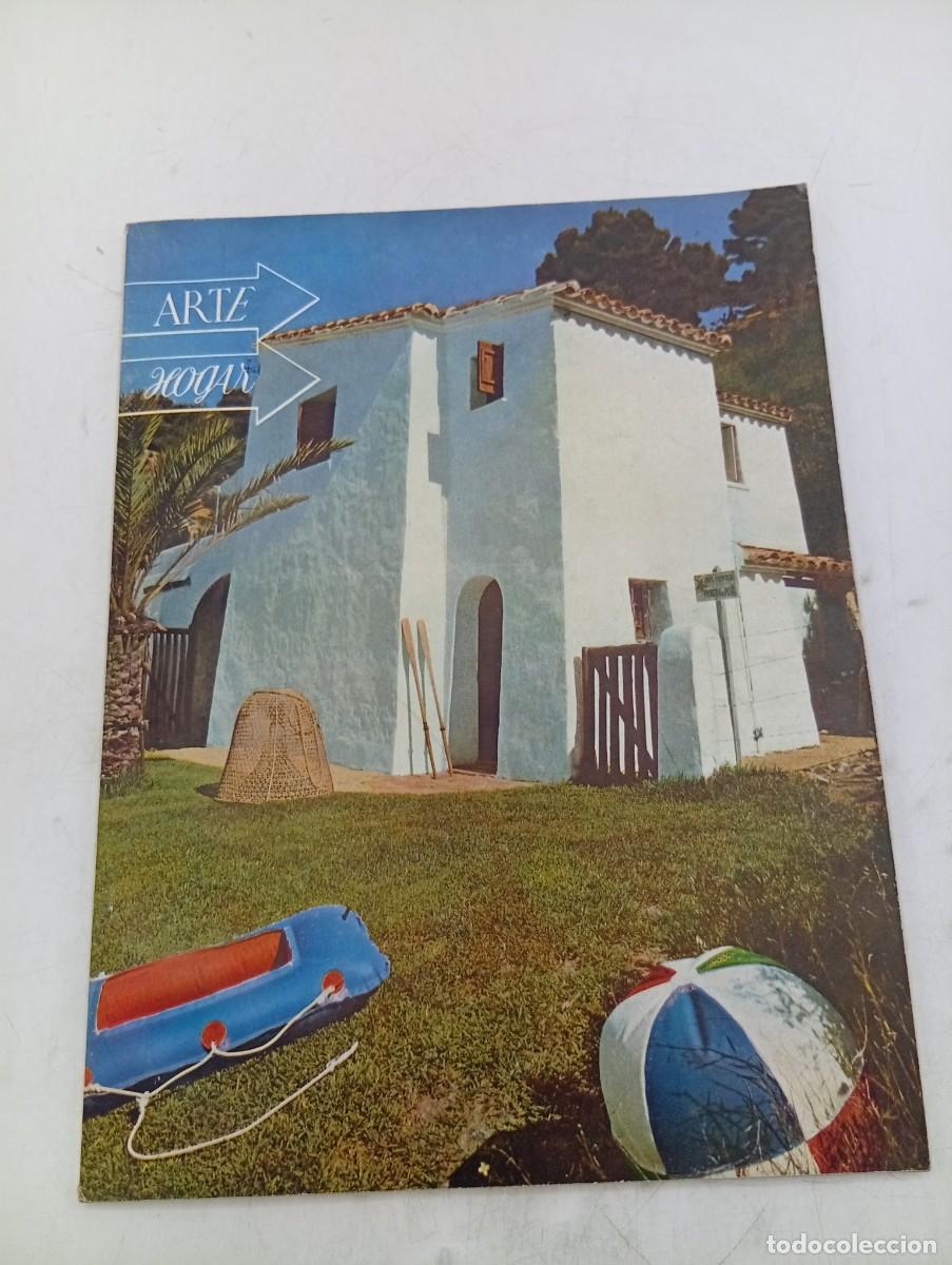 Coleccionismo de revistas y peri&oacute;dicos: REVISTA ARTE HOGAR. N&ordm; 131. A&Ntilde;O 1956. VALQUEJIGOSO. LOS ALCAZARES Y JARDINES DEL REY MORO ... LEER.