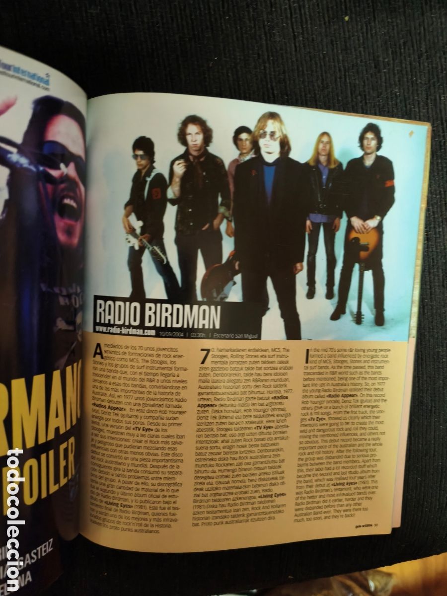 Coleccionismo de revistas y peri&oacute;dicos: Programa del Azkenarock 2004 en buen estado - Foto 3