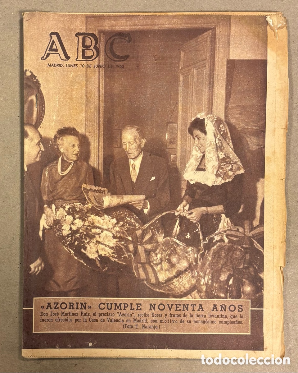 Coleccionismo de revistas y peri&oacute;dicos: ABC (10 JUNIO 1963) ESPECIAL AZOR&Iacute;N CUMPLE 90 A&Ntilde;OS, MUERTE JUAN XXIII, ZARAGOZA 4-0 REAL MADRID,&hellip;